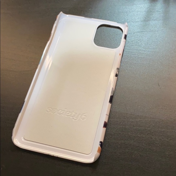 iPhone 11 Pro Max phone case - Picture 2 of 2